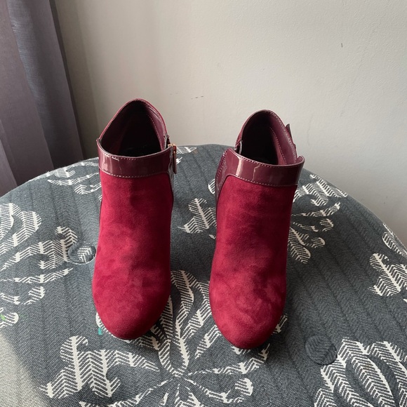 Bandolino Suede booties - Picture 2 of 5